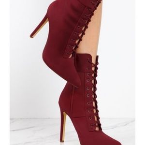 Lola shoetique heel booties